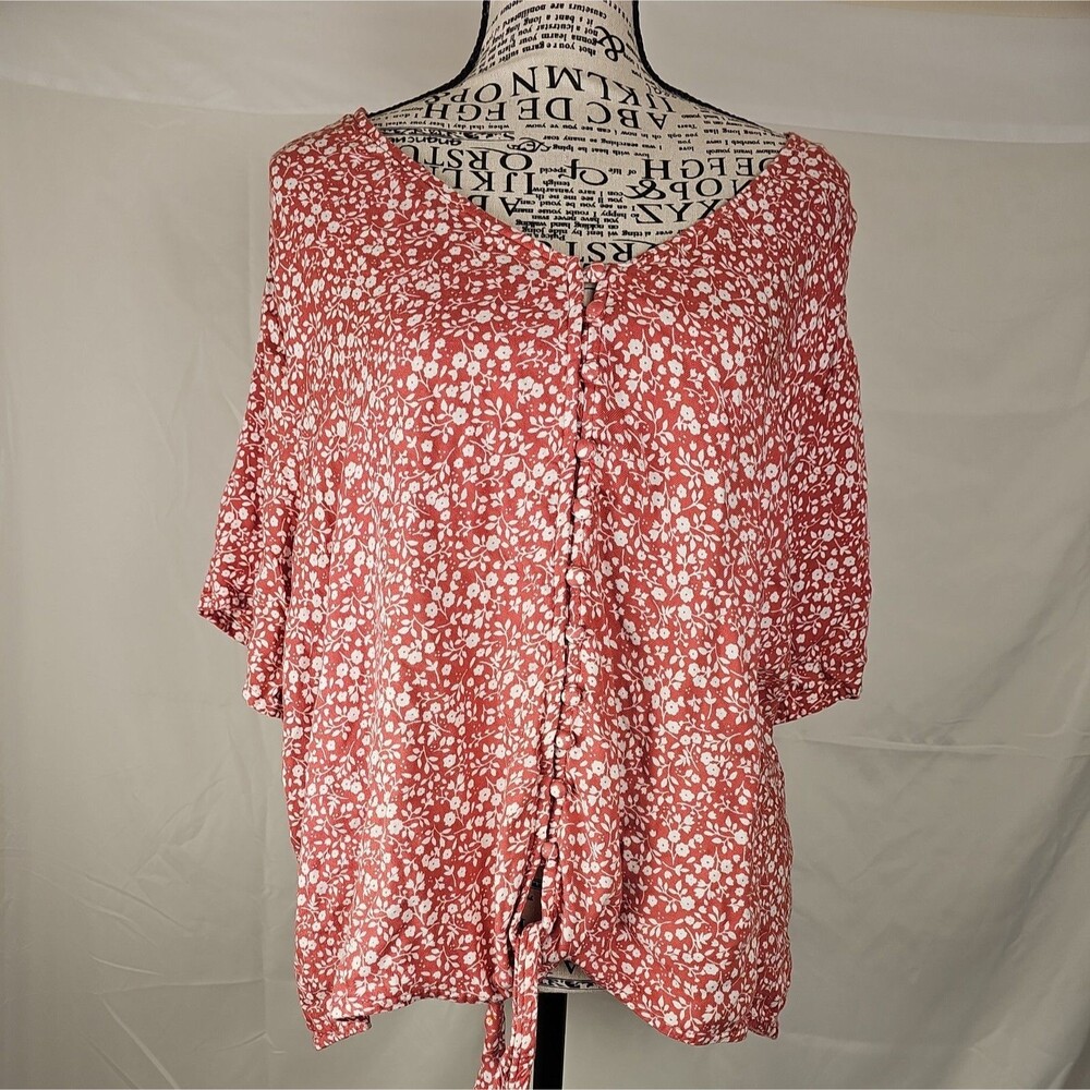 Dip Women's 3X Red Floral Tie Front Button Blouse Short Sleeve Plus Size